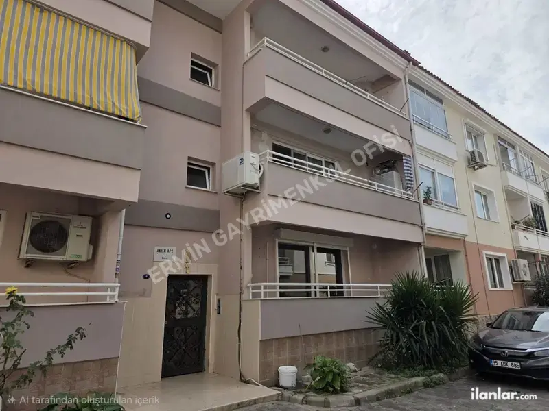 İzmir Çeşme Musalla Mahallesi 3+1 115 m² kiralık daire - Fotoğraf 1