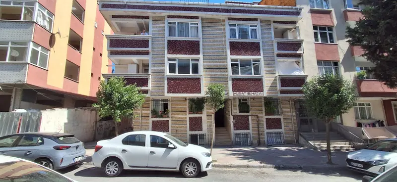 İstanbul Güngören Gençosman Mahallesi 3+1 128 m² kiralık ara Kat - Fotoğraf 1