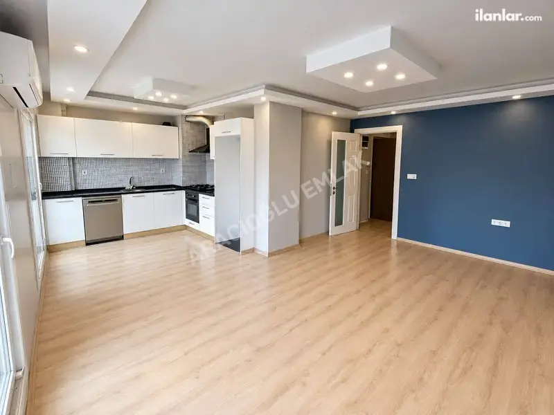 Manisa Salihli Şehitler Mahallesi 2+1 90 m² kiralık daire - Fotoğraf 1