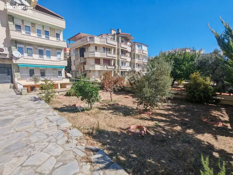 Balıkesir Edremit Altınoluk Mahallesi 3+1 120 m² kiralık daire - Fotoğraf 1