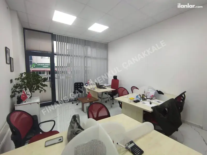 Çanakkale Merkez Cevat Paşa Mahallesi 53 m² devren Kiralık büro & Ofis - Fotoğraf 1
