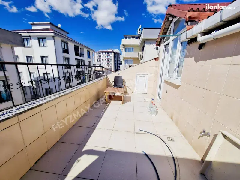 İstanbul Pendik Ahmet Yesevi Mahallesi 65 m² kiralık - Fotoğraf 1