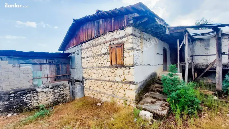 Antalya Kaş Çeşme Mahallesi 3+0 95 m² satılık müstakil Ev - Fotoğraf 1