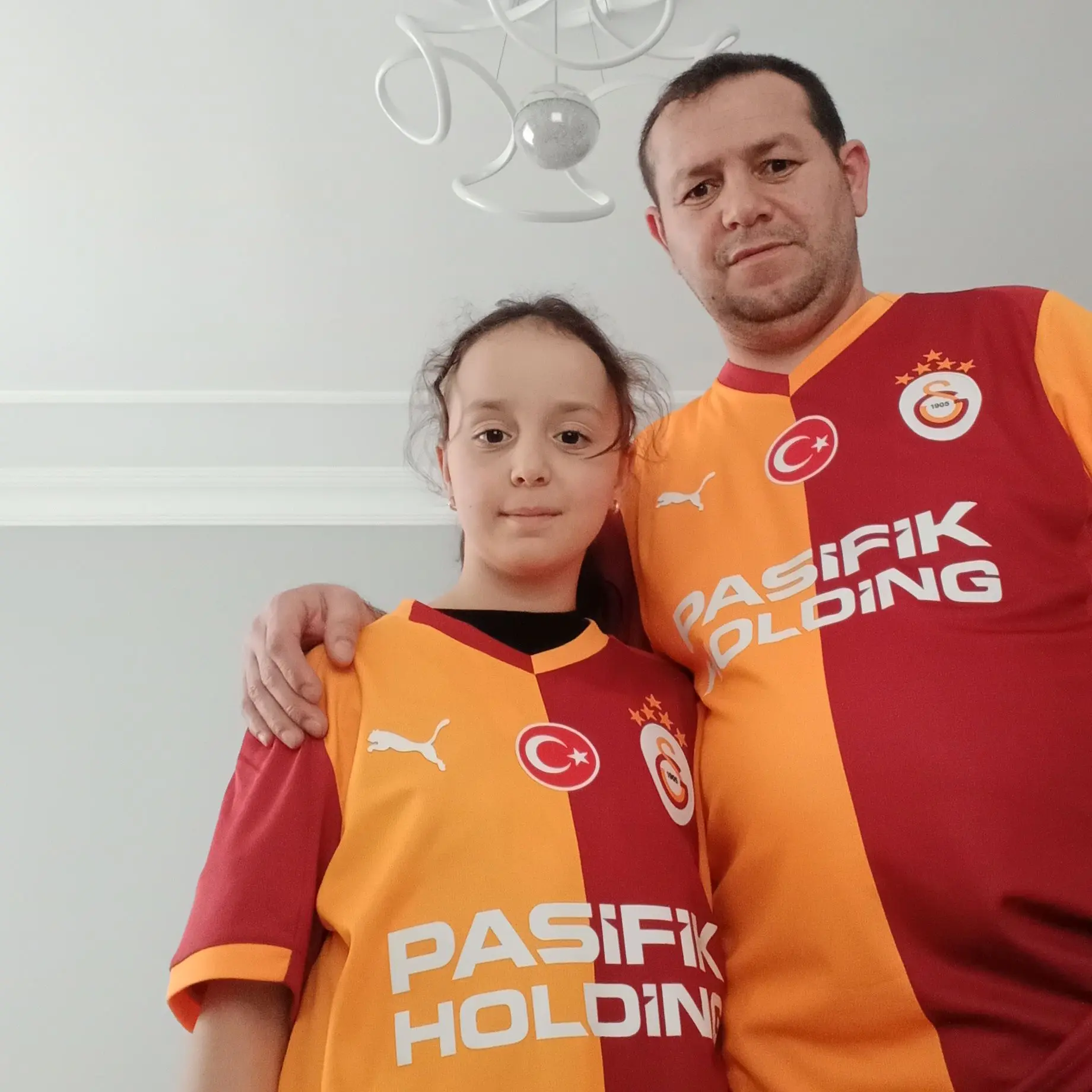 SEZGİN ACAR