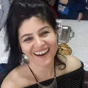 İlknur Özer